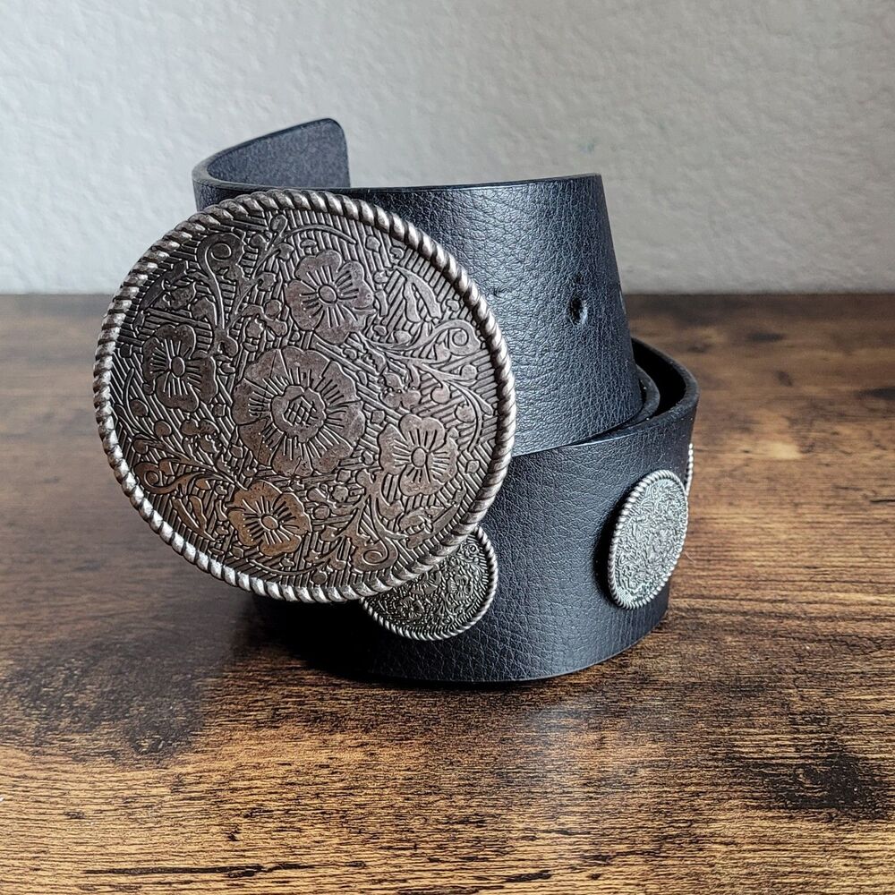 Chicos Leather Belt Silver Concho Stretch Wide S Black Western Boho Cowgirl Euc